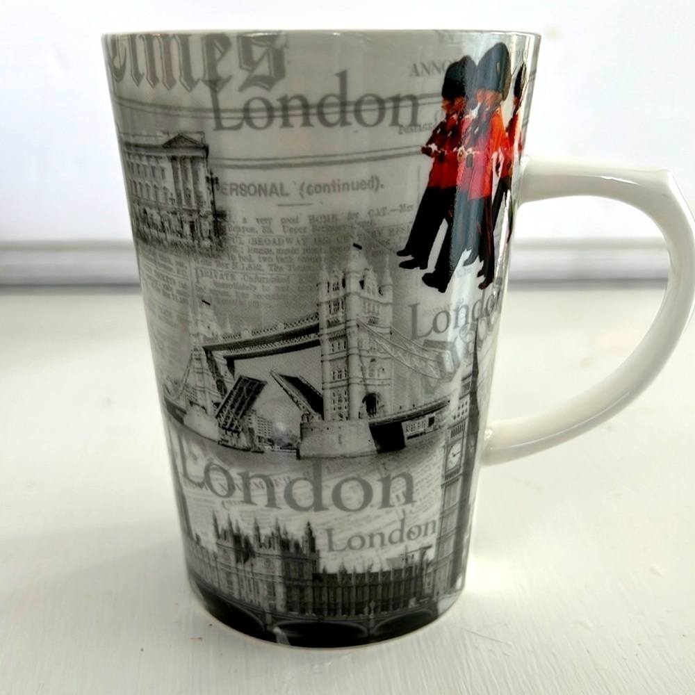 Glorious Britain London souvenir coffee mug